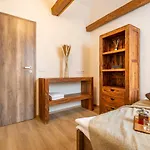 Masna 20 - Old Town 4*
